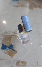 Load image into Gallery viewer, Dora Haralambaki - Pythari Asymm band Ring - Light blue
