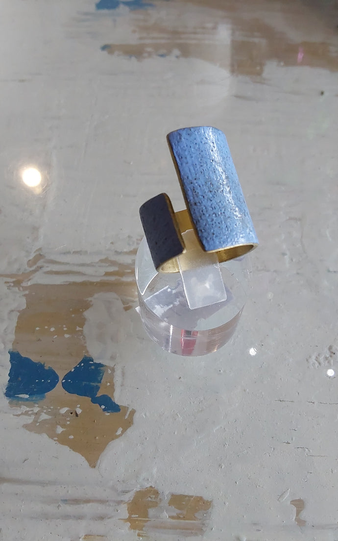 Dora Haralambaki - Pythari Asymm band Ring - Light blue