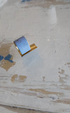 Load image into Gallery viewer, Dora Haralambaki - Pythari Asymm band Ring - Light blue
