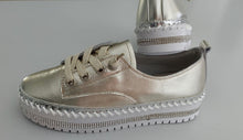 Load image into Gallery viewer, Ameise -  Sneakers - Susan - Gold
