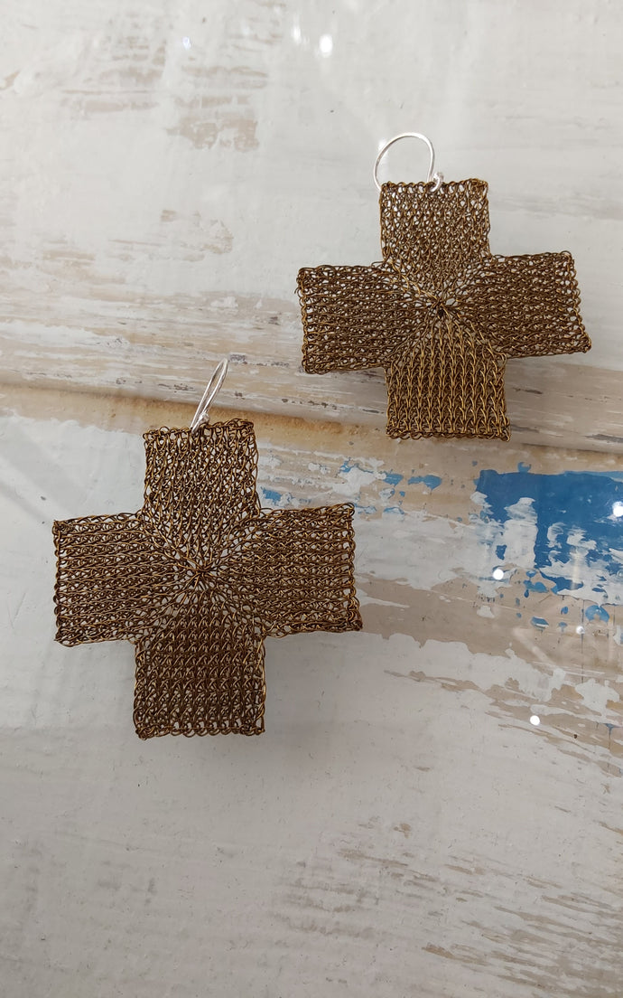 Seriously Designed - Mesh Crosses