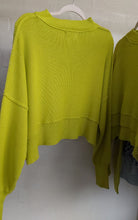 Load image into Gallery viewer, Cropped Ribbed Sweater - Lime
