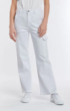 Load image into Gallery viewer, Italian Star - Cargo Denim Pant - White
