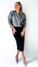 Load image into Gallery viewer, Metallic Ribbed knit - Silver/ Black
