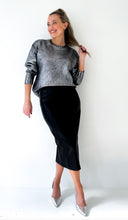 Load image into Gallery viewer, Metallic Ribbed knit - Silver/ Black
