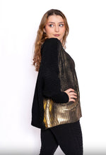 Load image into Gallery viewer, Italian Closet -Vidal Chunky knit with gold laminate - Black
