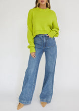 Load image into Gallery viewer, Cropped Ribbed Sweater - Lime
