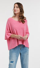 Load image into Gallery viewer, Urban Luxury - 3/4 Sleeve Top
