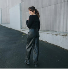 Load image into Gallery viewer, Moke - June Faux Leather wide leg Pants - Black
