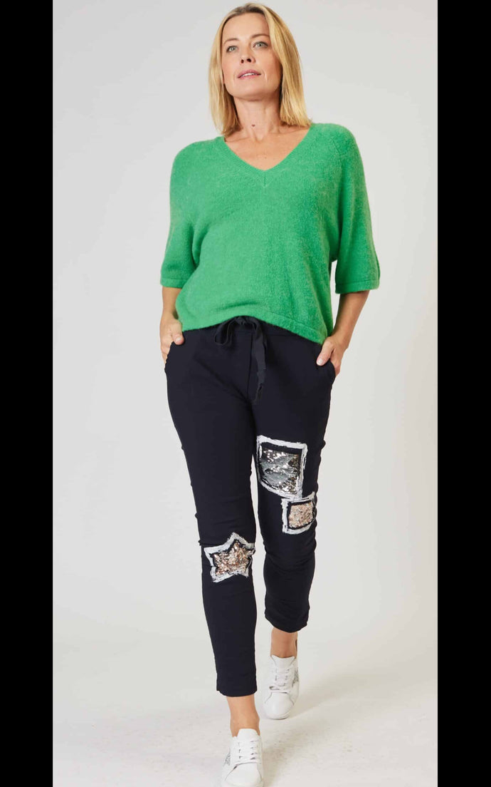 La strada - V-Neck Jumper - Green
