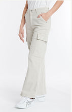 Load image into Gallery viewer, Italian Star - Cargo Pant - Beige
