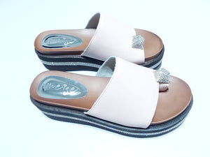 Ameise Shoes - Shine- Leather Platform slides - Nude