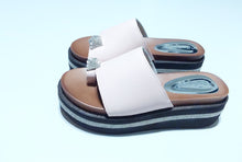 Load image into Gallery viewer, Ameise Shoes - Shine- Leather Platform slides - Nude
