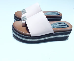 Ameise Shoes - Shine- Leather Platform slides - Nude