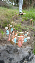 Load image into Gallery viewer, Miss June -  Earings - Coral
