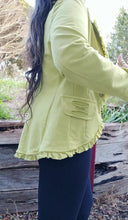 Load image into Gallery viewer, Italian Closet - Pinna Jacket -  Lime
