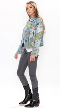 Load image into Gallery viewer, Aratta - Lucinda embroidery Jacket - Denim
