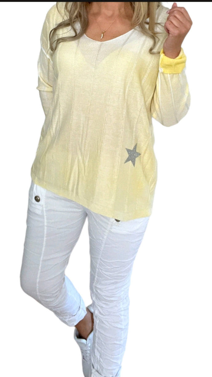 Amici - Star Modal Light Knit - Yellow